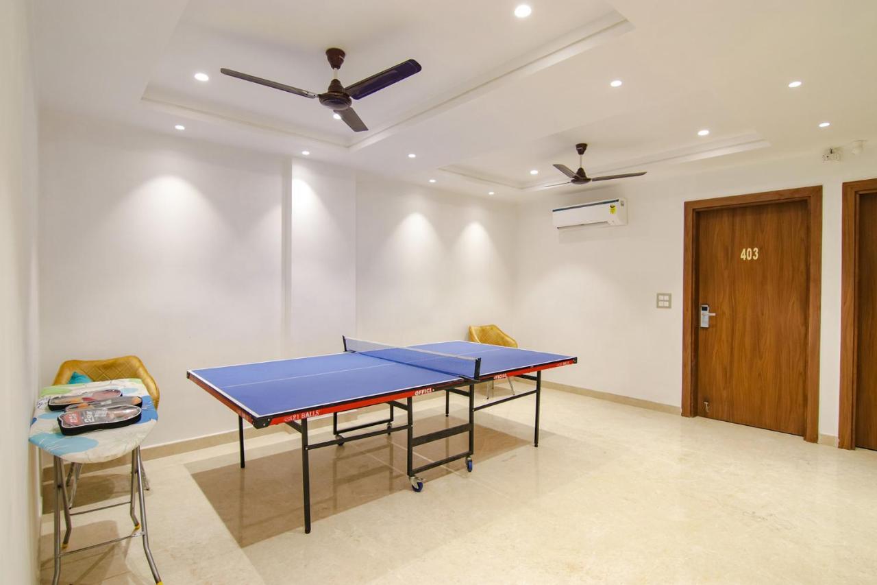 Fabhotel La Serene Bnb- Ashok Vihar Нью-Дели Экстерьер фото